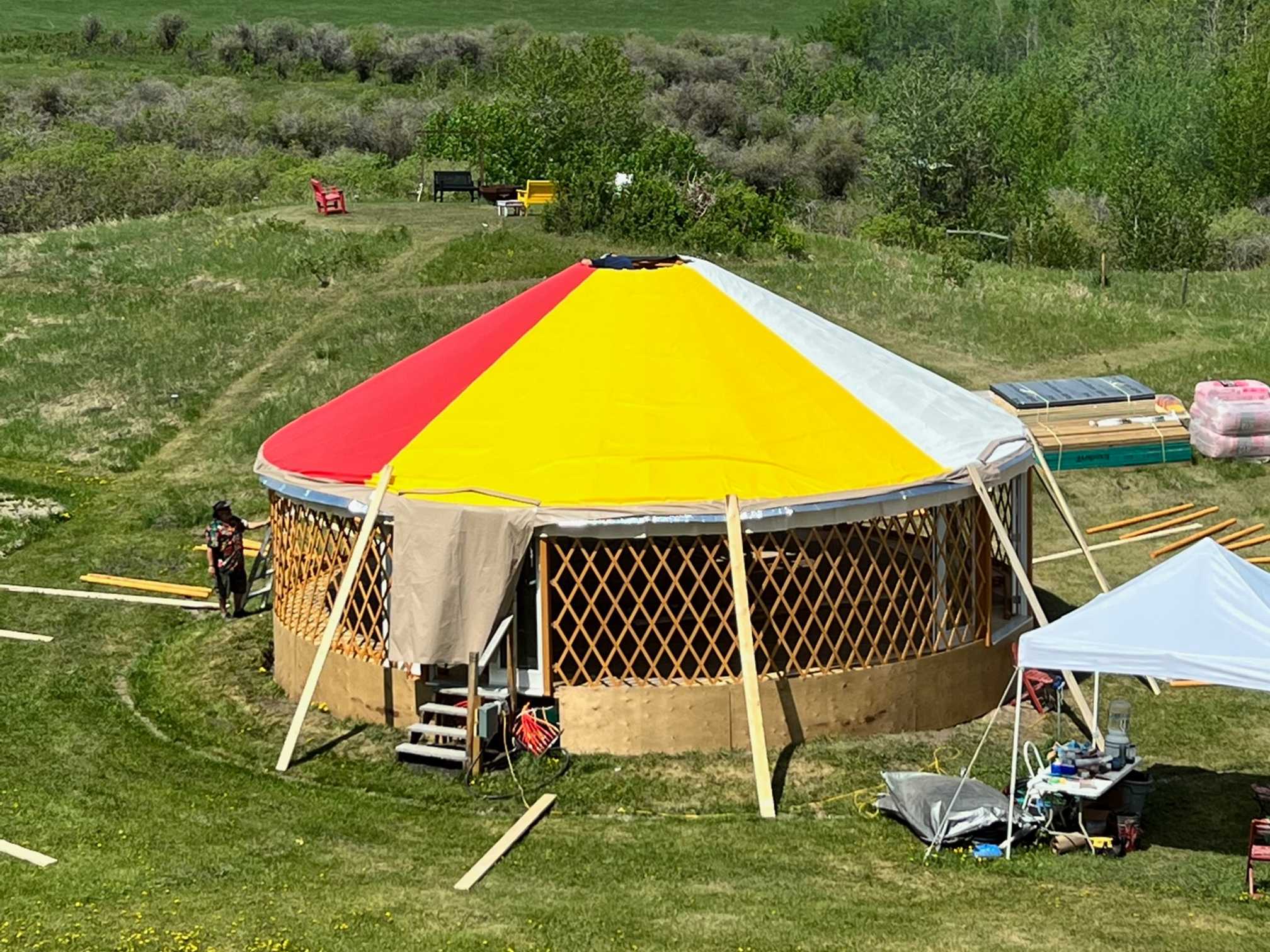 calgary b&b yurt